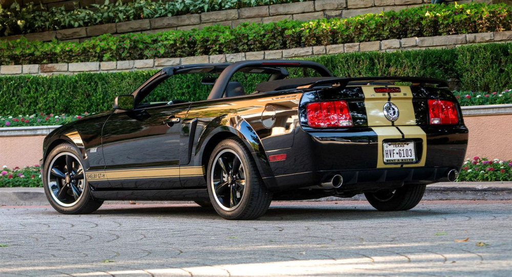 Ford Mustang Shelby