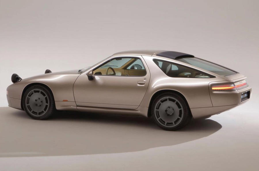 Porsche 928