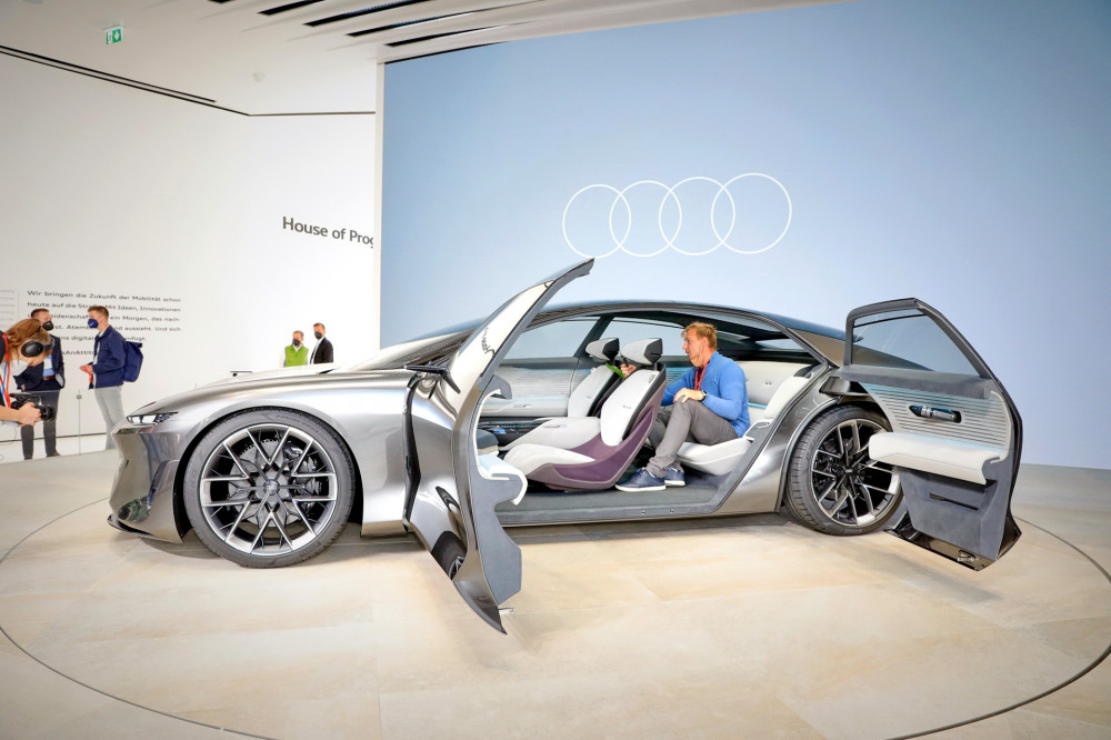 Audi Grandsphere concept 