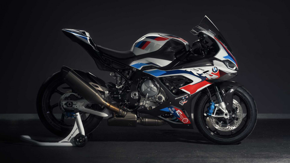 Bmw Wants To Star Its M 1 000 Rr Safety Bike For The The 21 World Superbike Championship