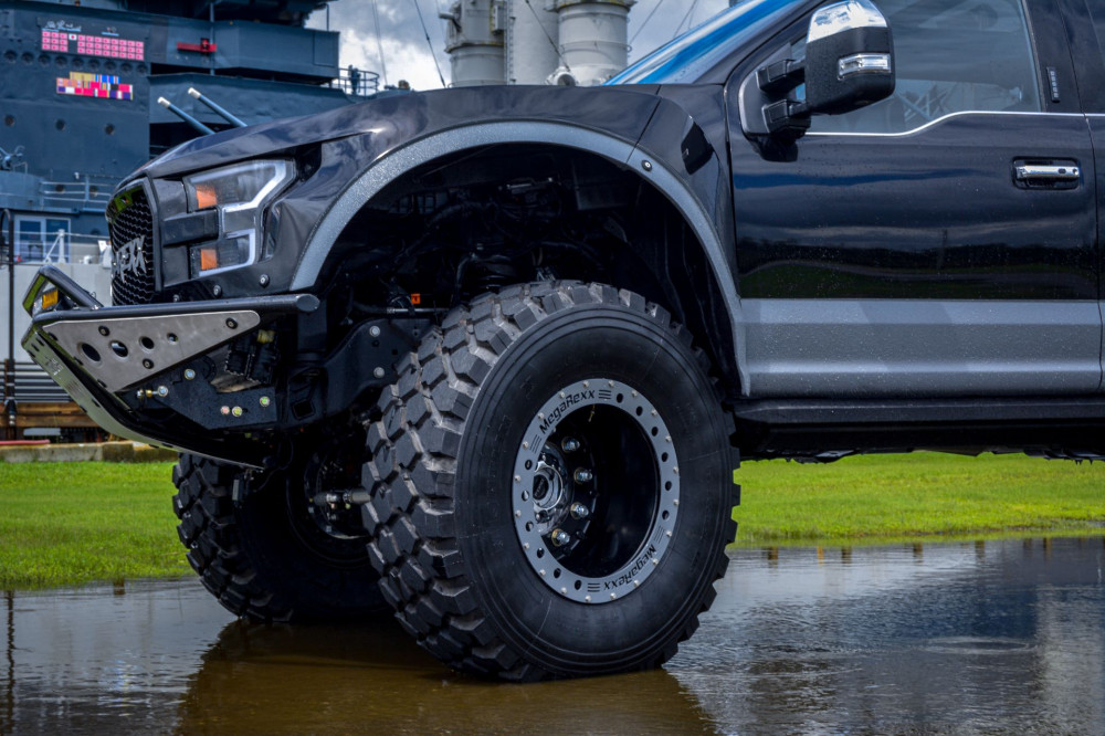 Ford Raptor Р±РёРіС„СѓС‚