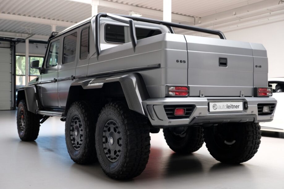 Mercedes-Benz G65 6x6