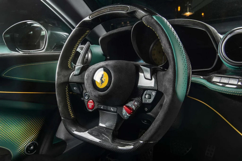 Ferrari GTC4Lusso T 
