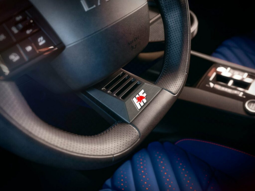 Lancia Ypsilon HF 