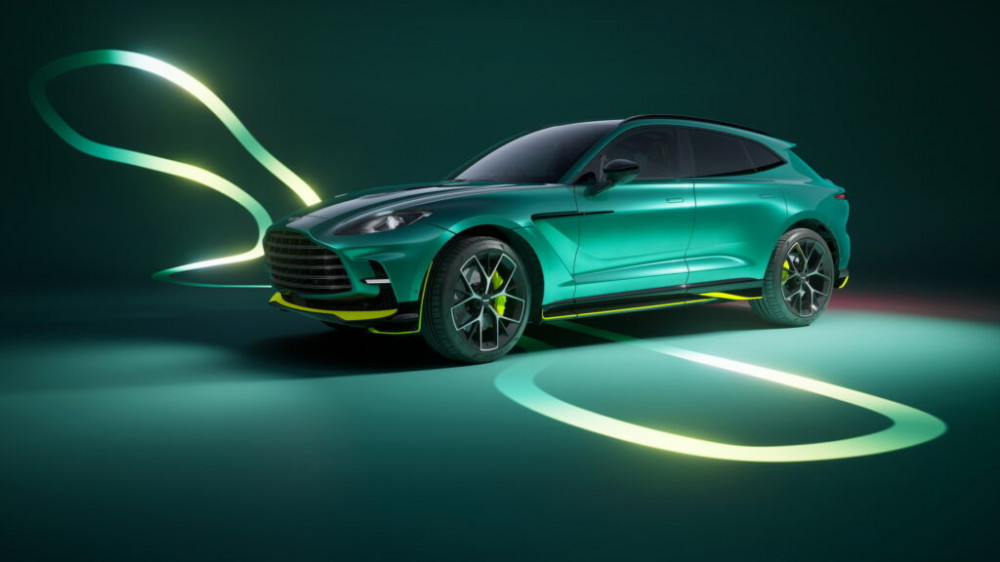 Aston Martin DBX707 AMR24