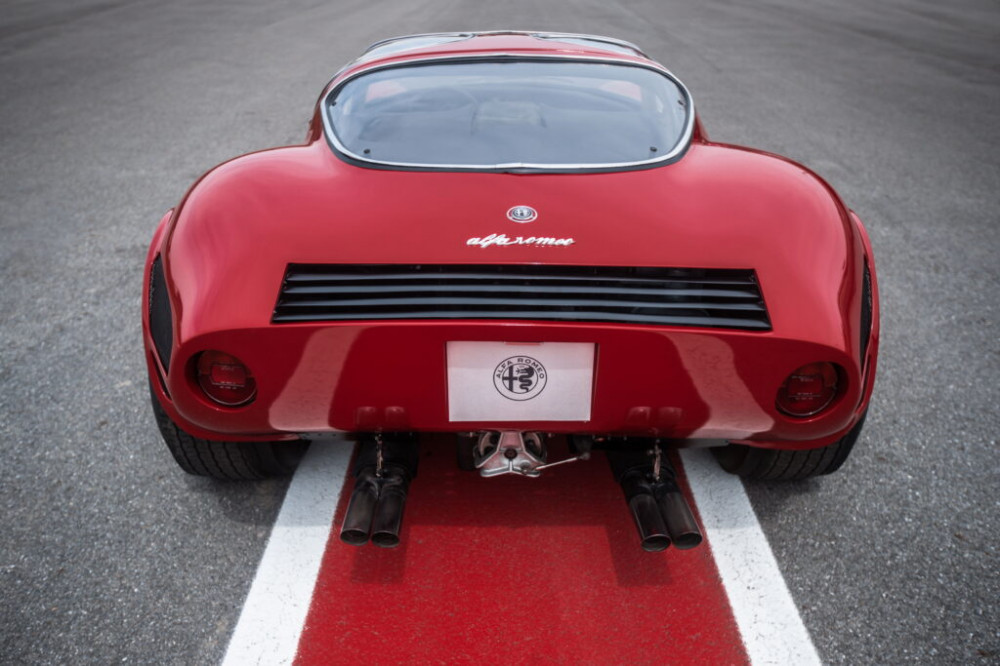 Alfa Romeo 33 Stradale