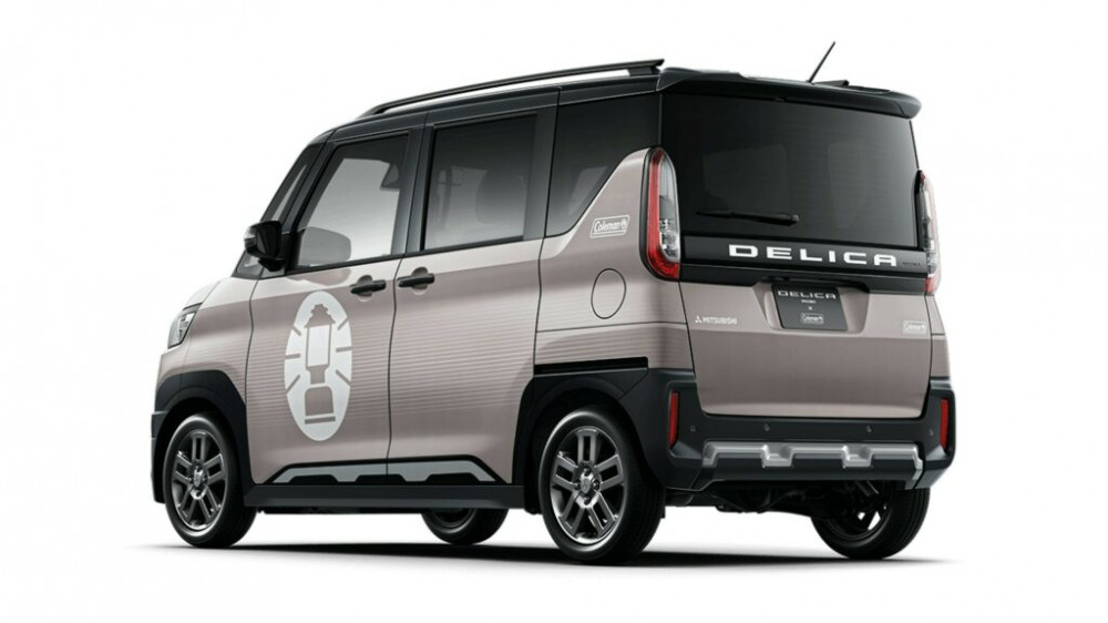 Mitsubishi Delica Mini x Coleman