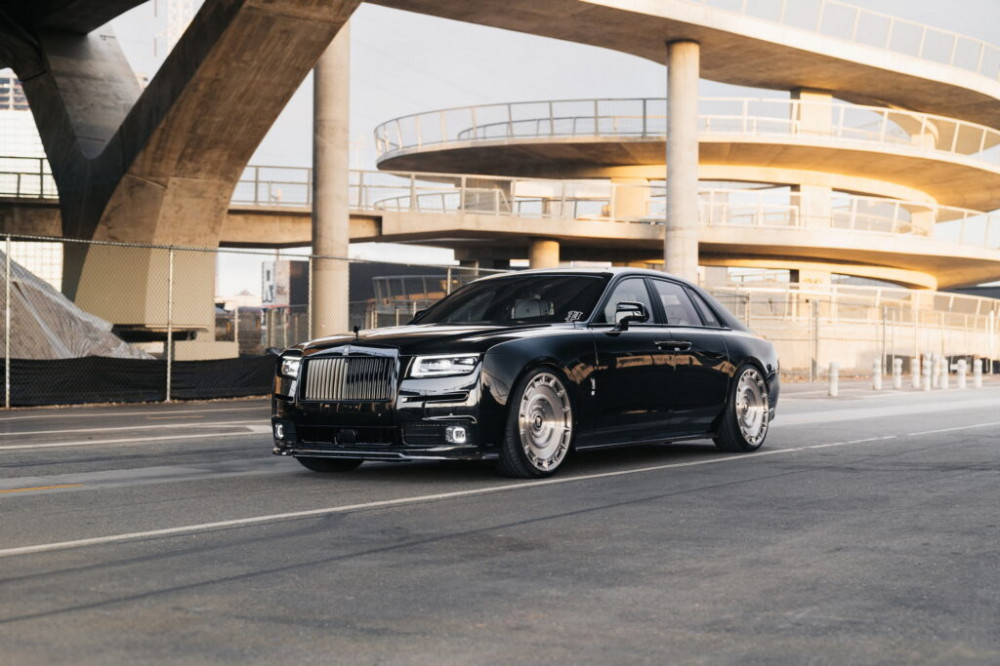 Rolls-Royce Ghost And Range Rover