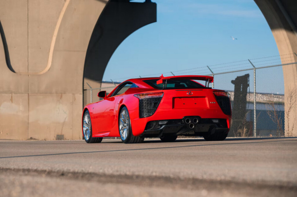 Lexus LFA