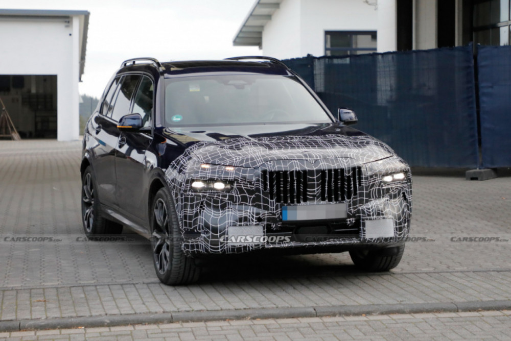 BMW X7