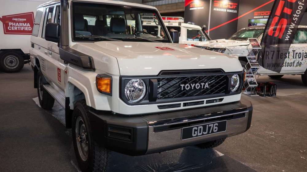 TGS Toyota Land Cruiser 