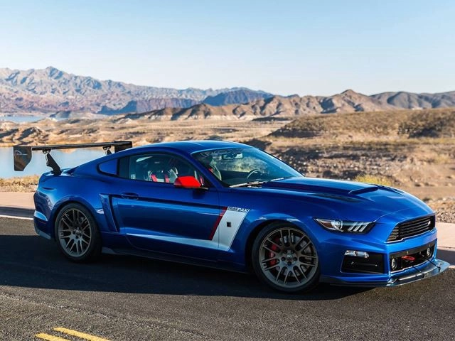 Ford-Mustang-by-Roush-Performance-2