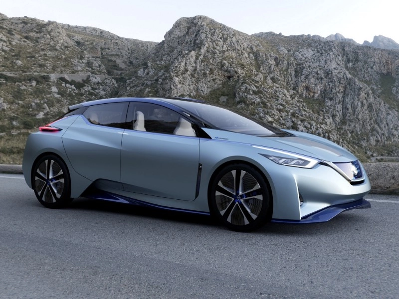 After leading the development and expansion of EV technology, Nissan once again stands at the forefront of automotive technology. By integrating advanced vehicle control and safety technologies with cutting-edge artificial intelligence (AI), Nissan is among the leaders developing practical, real-world applications of autonomous drive technology.
