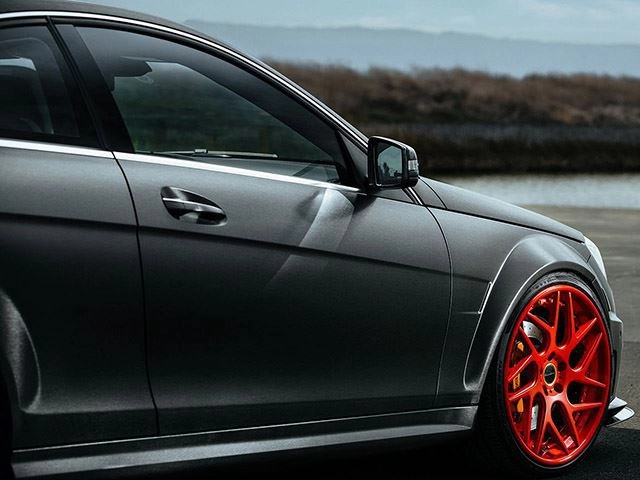 mercedes-benz-c63-amg-6