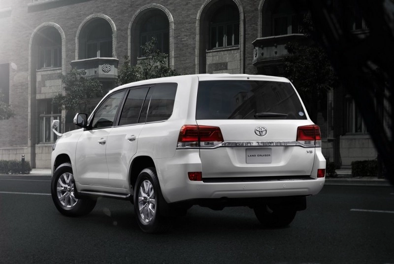 toyota-land-cruiser-200-facelift-launches-in-japan-puts-safety-on-a-high-pedestal-photo-gallery_9