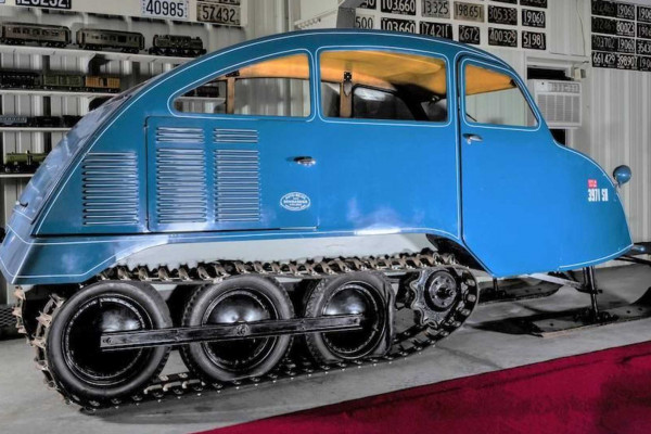 1940s Bombardier B-7 Snowmobile - A Sad Story That Made A Big ...