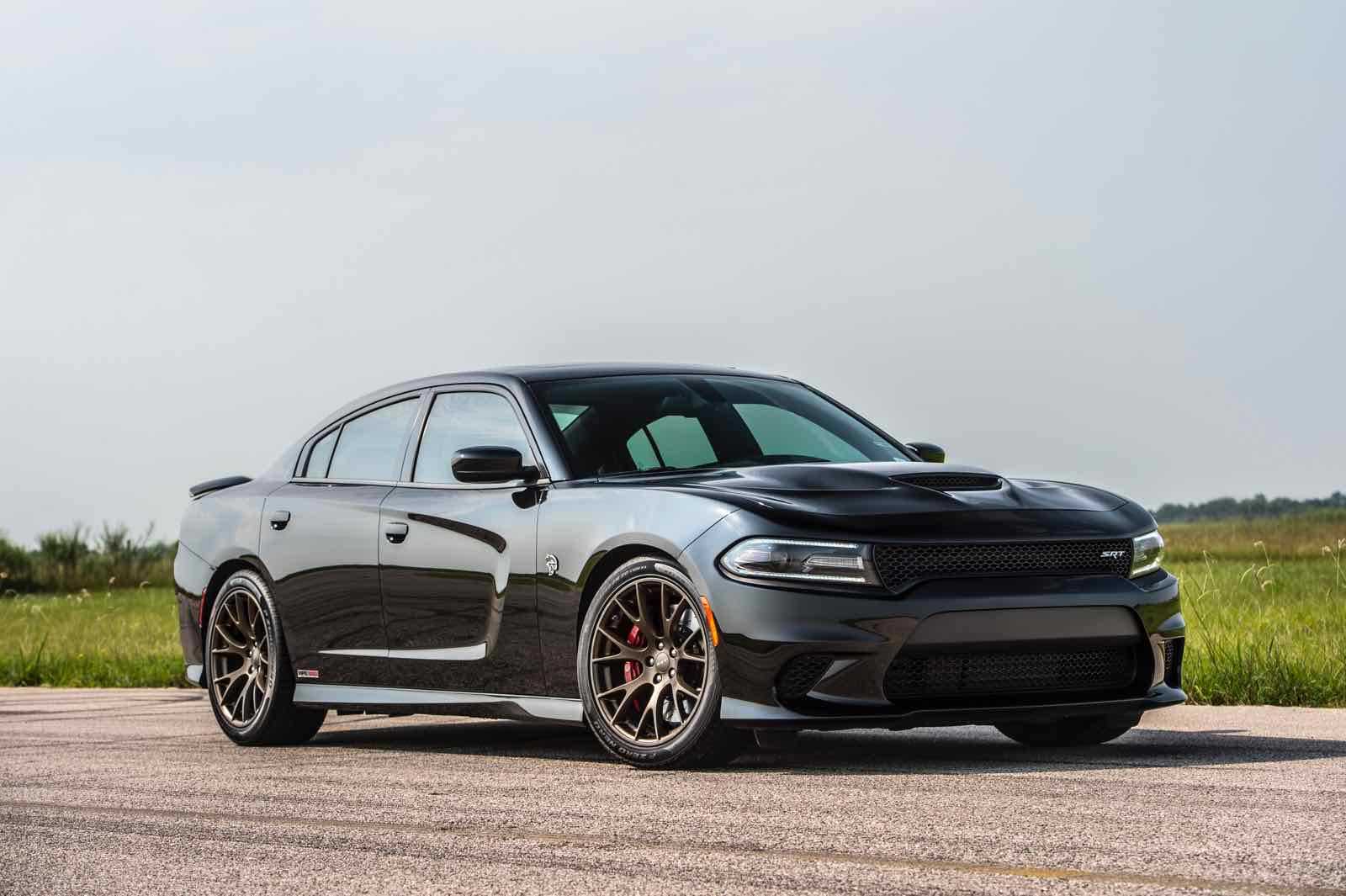 Charger Hellcat, the most powerful limousine in the world, has just got ...