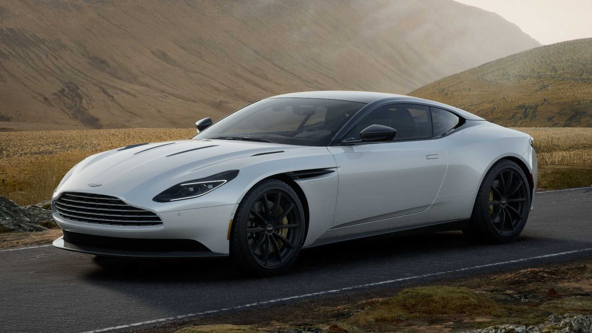 Aston Martin db11 2021