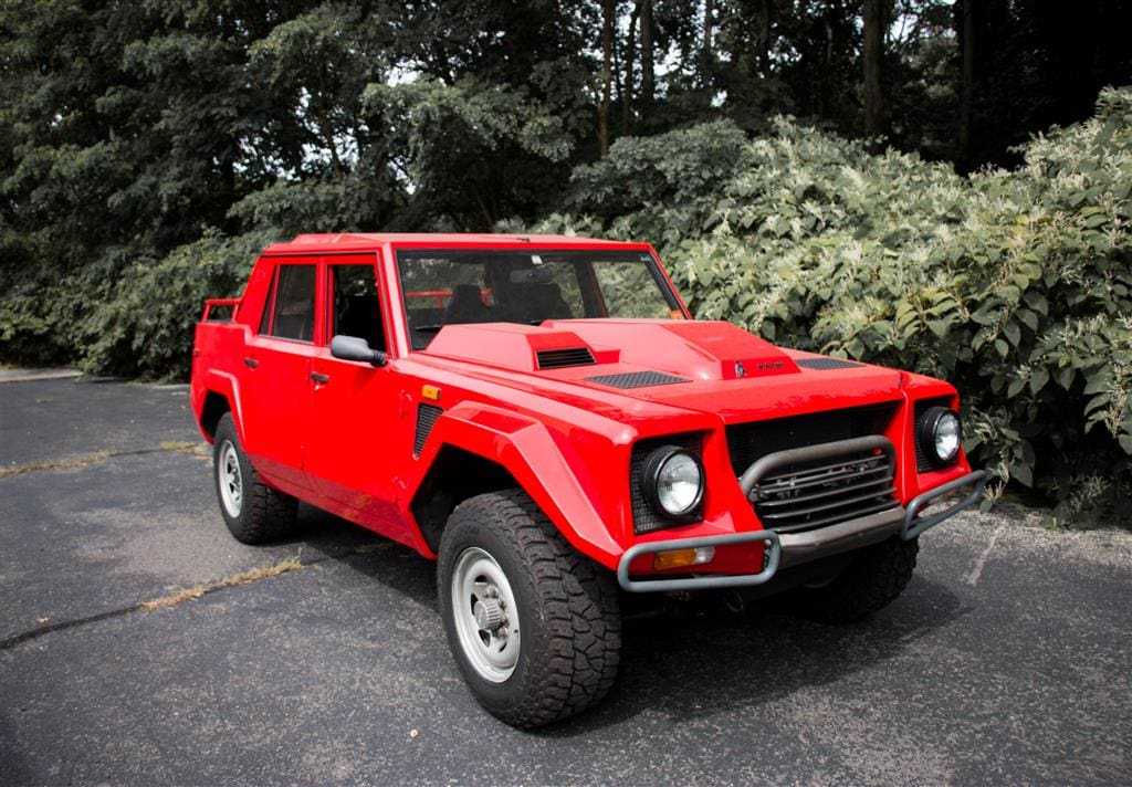 Lamborghini lm002 салон сзади